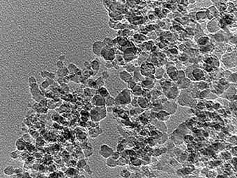 Nanodiamond powders